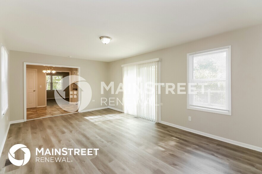 Building Photo - 13206 15 St