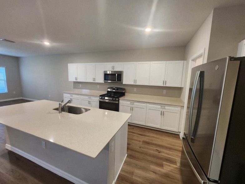 Building Photo - 12755 Canter Call Rd