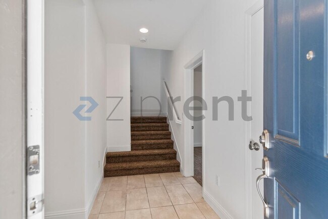 Building Photo - 2954 Worthing Common