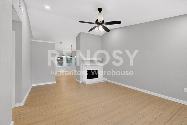 Building Photo - 1408 Seely St