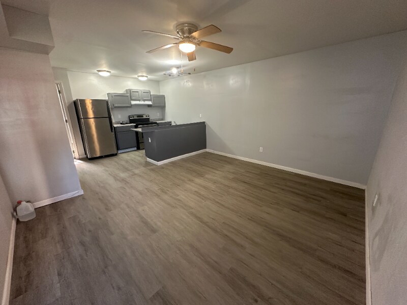 Building Photo - 2838 Linden Ave