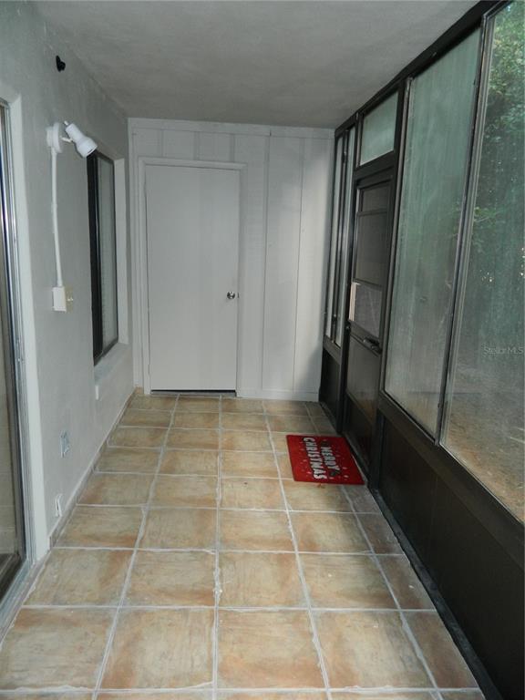 Building Photo - 2369 Oak Park Way