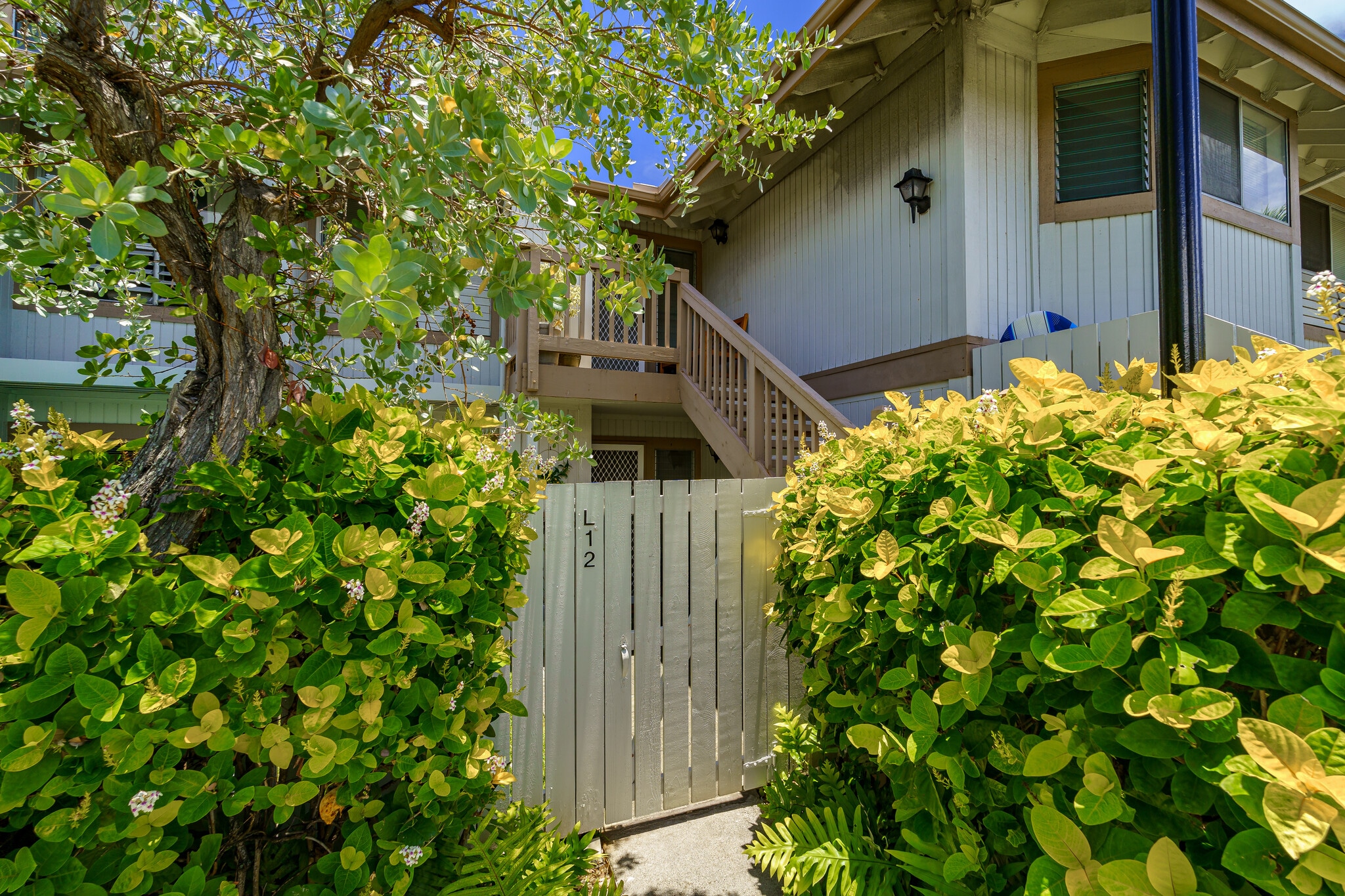 Building Photo - 7007 Hawaii Kai Dr