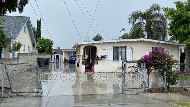 Building Photo - 620 E Saxon Ave