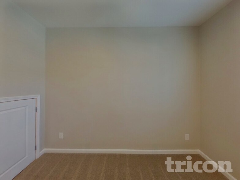 Building Photo - 1302 Harkey Creek Dr