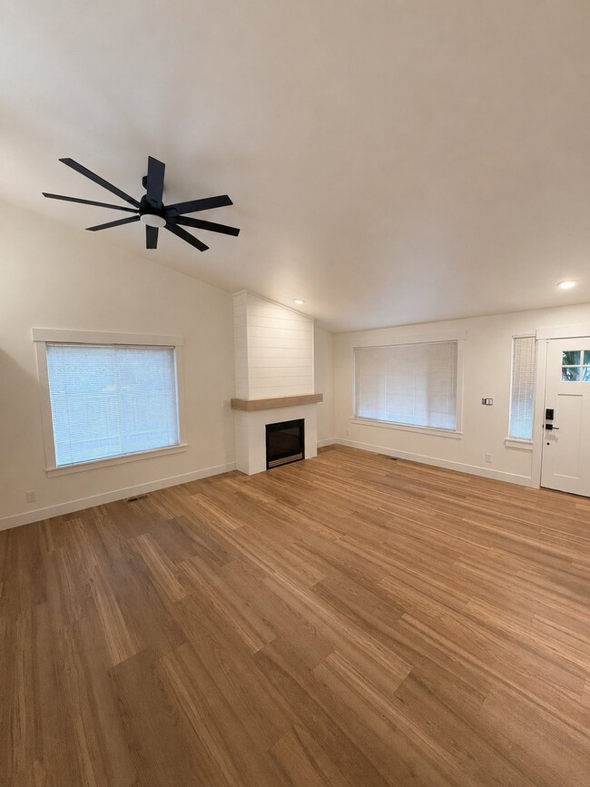 Building Photo - 20201 45th Dr NE