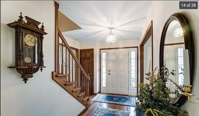 Building Photo - Beautiful House Located in Sylvania Township