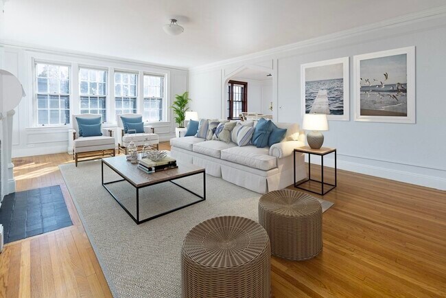 Primary Photo - 20 Park St