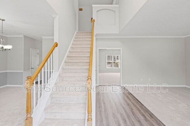 Building Photo - 10905 Pinewalk Forest Cir