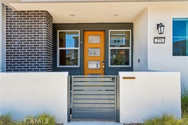 Building Photo - 275 Sash