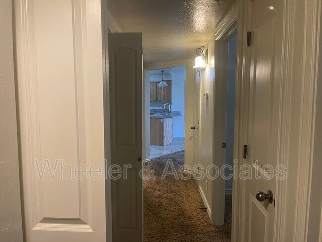 Building Photo - 378 S 2150 W