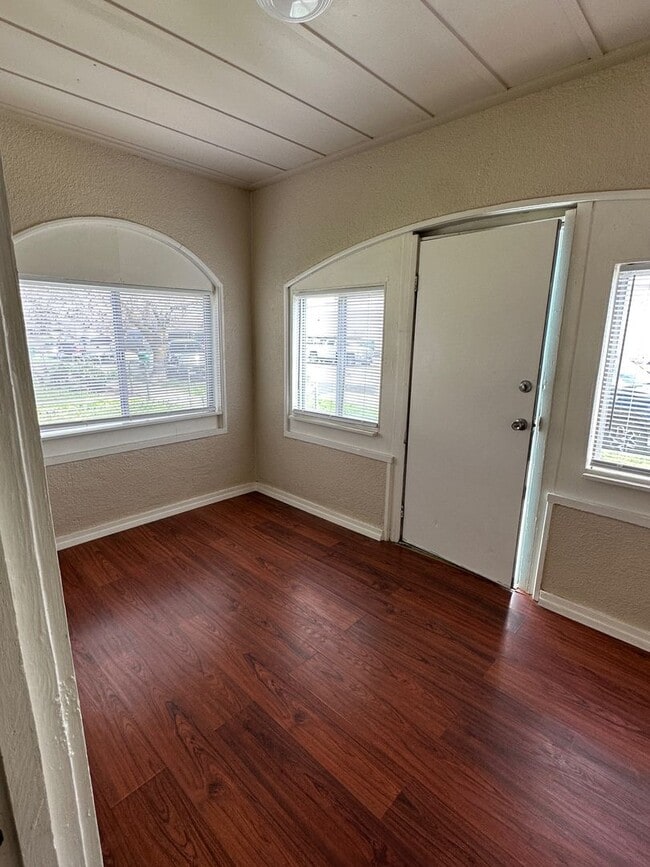 Building Photo - Available Now!