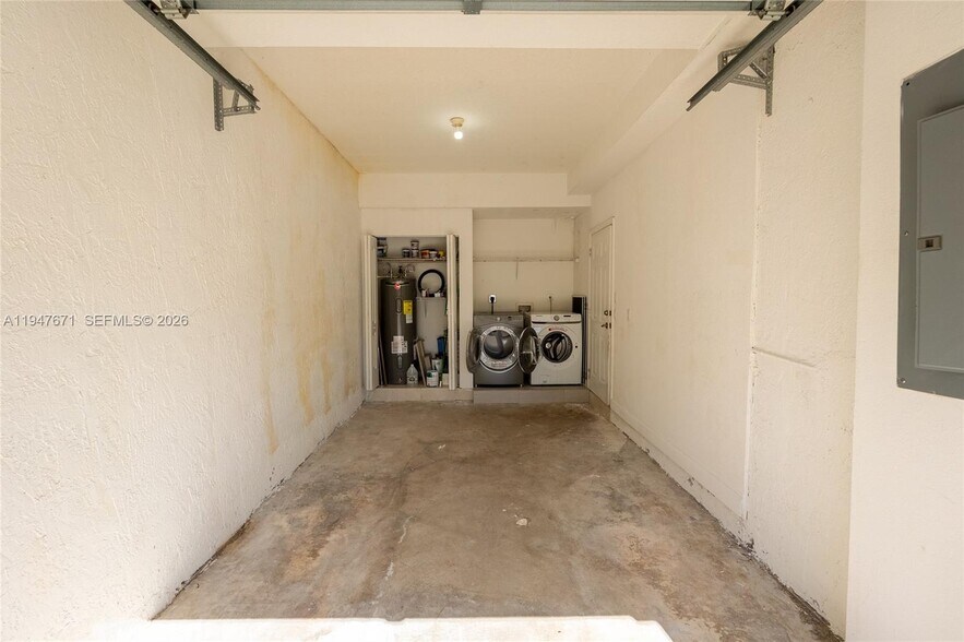 Building Photo - 11851 SW 80th Ter