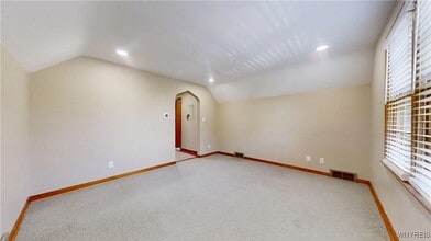 Building Photo - 532 16th St