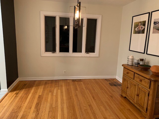 Building Photo - 5636 Dodsworth Ln