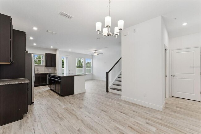 Building Photo - 13468 Stoddart Ave