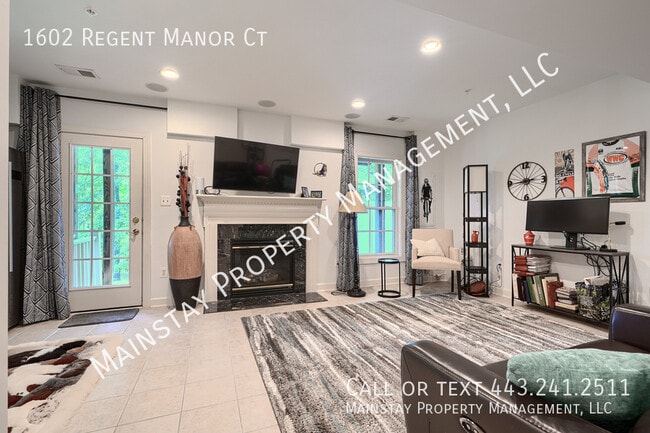 Building Photo - 1602 Regent Manor Ct
