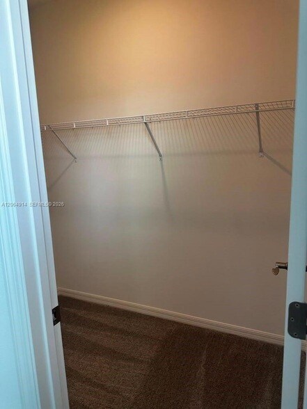 Building Photo - 1828 Shadow Box Bend Unit