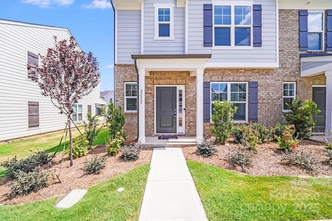 Building Photo - 2212 Cobble Ct