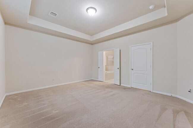 Building Photo - 26116 Chivalry Ct