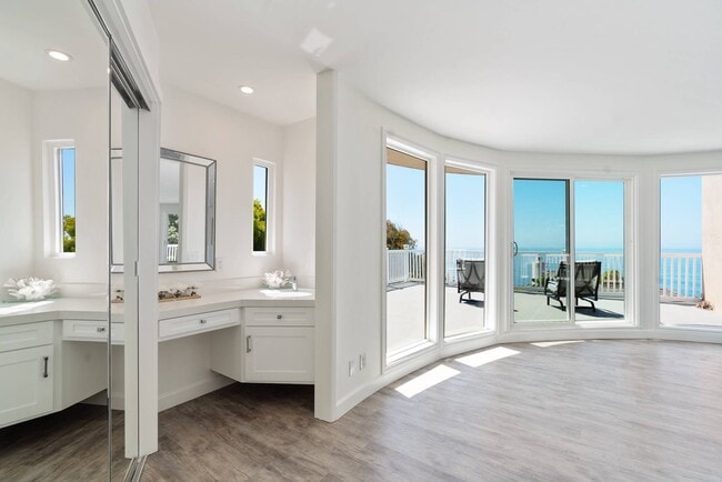 Building Photo - 31518 Broad Beach Rd