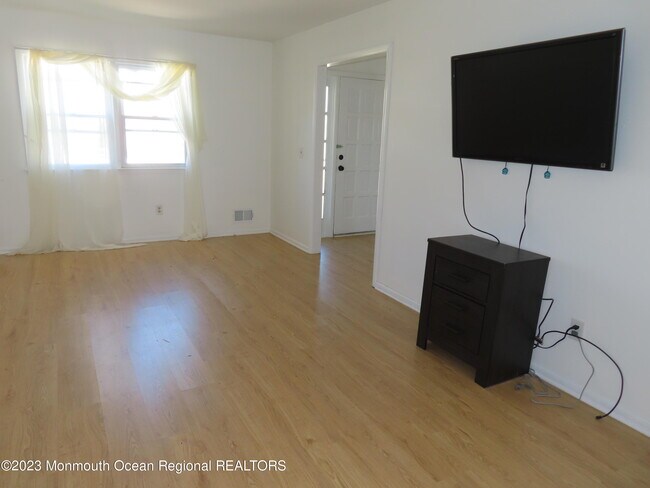 Building Photo - 179 Cartagena Dr