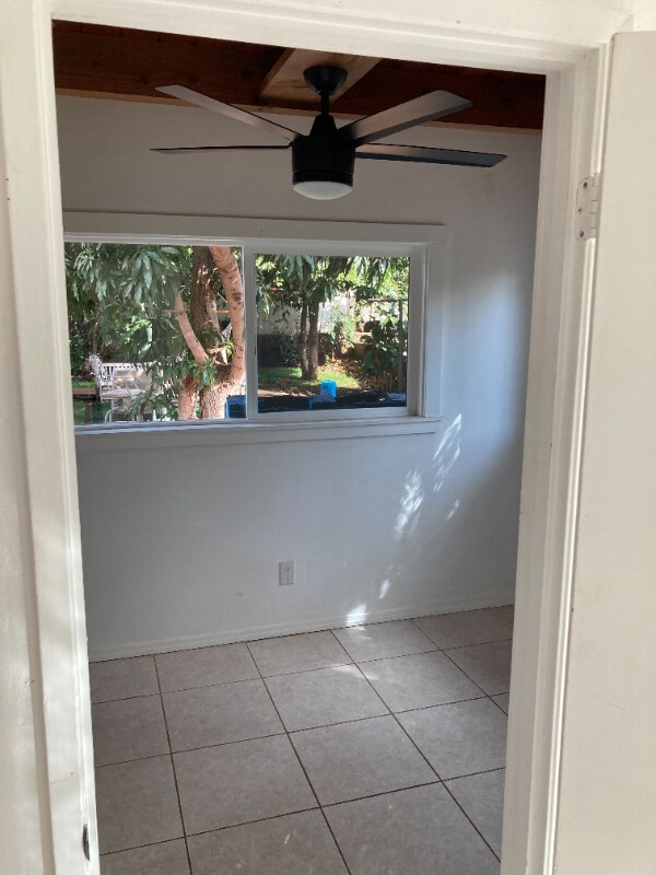 Building Photo - 112 Pauloa Pl