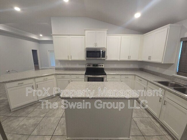 Building Photo - 2107 Cartgate Ln