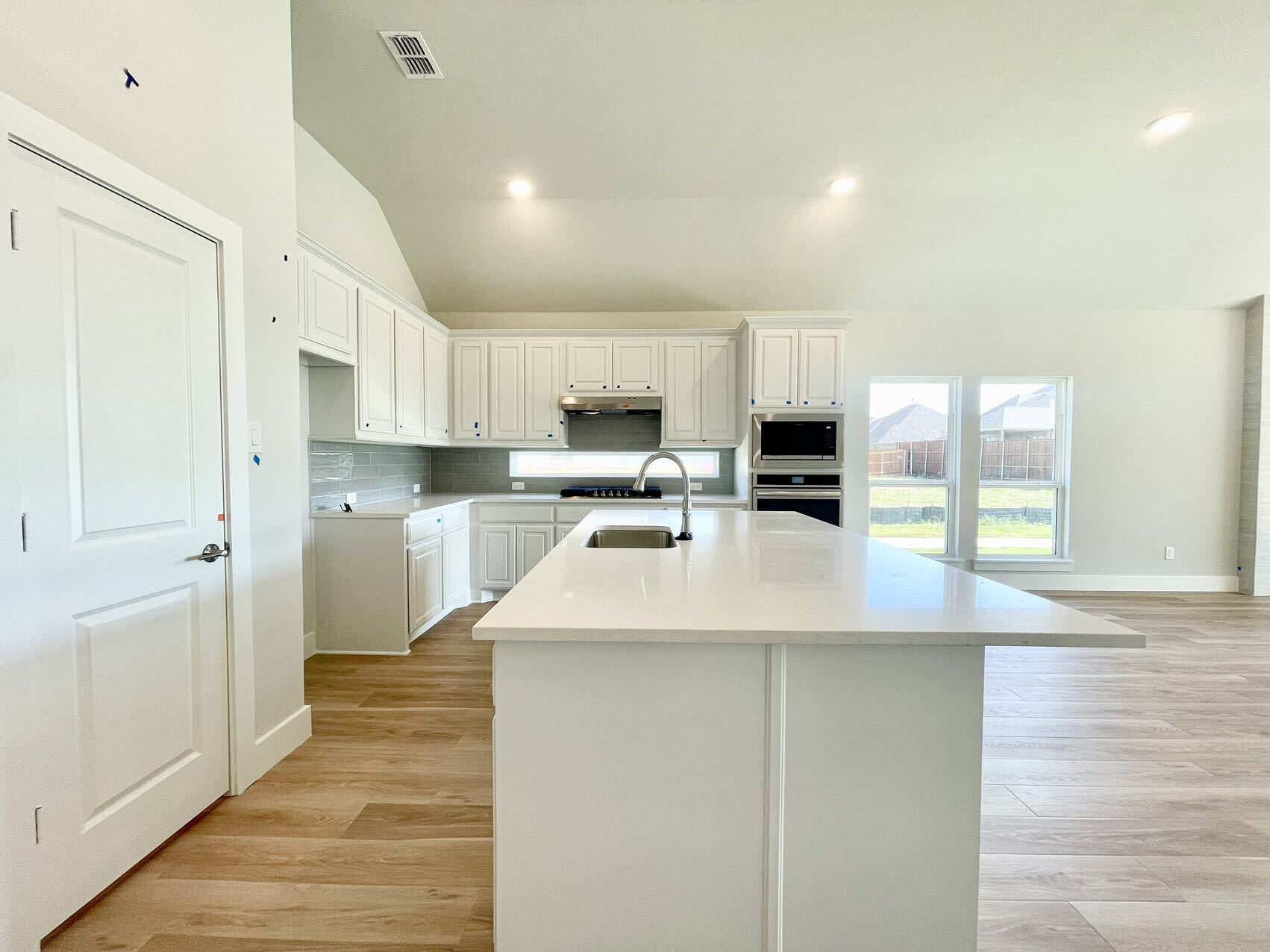 Building Photo - 13733 Riola Dr
