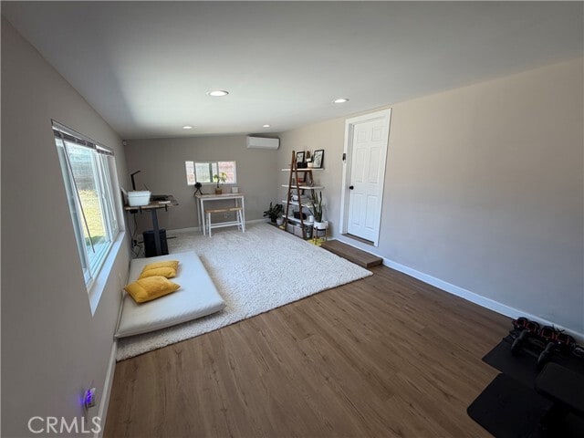 Building Photo - 209 E 139th St