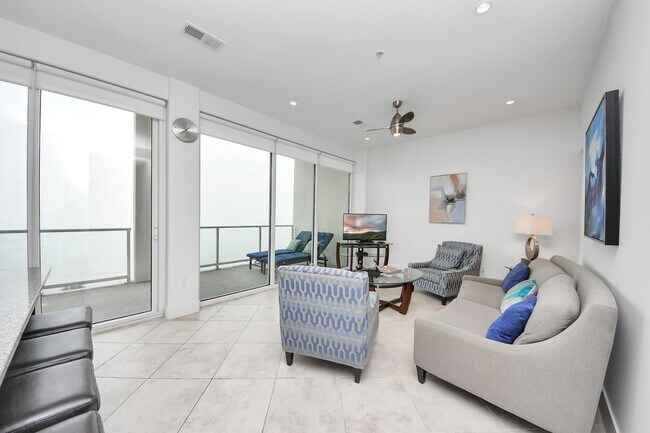 Building Photo - 10327 Termini-San Luis Pass Rd