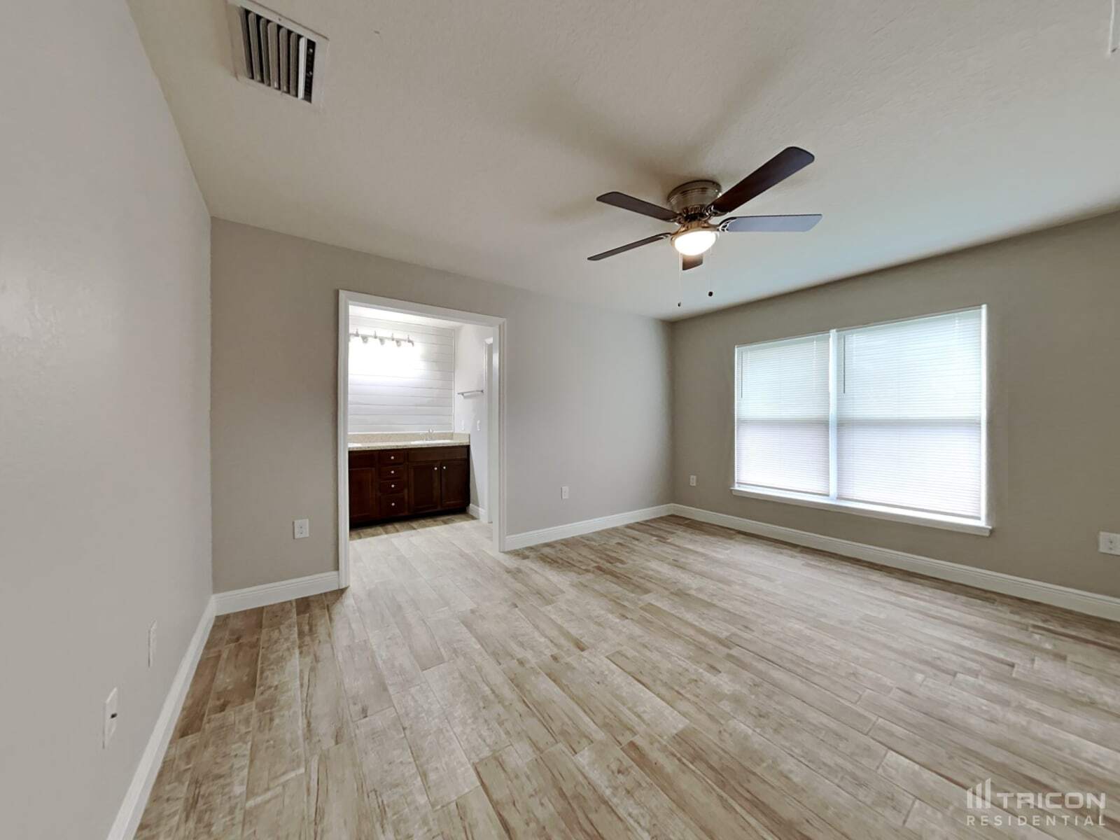 Building Photo - 22404 Cheryl Ave