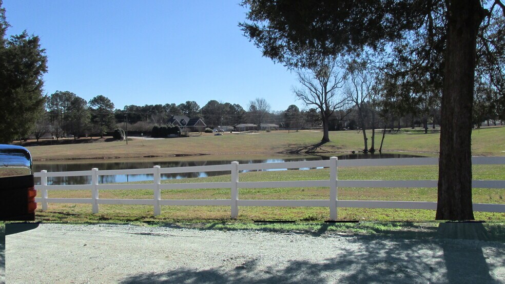 Building Photo - 1309 Fieldstream Farm Rd