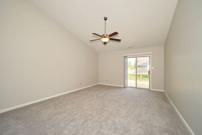 Building Photo - Great Brownsburg Home!