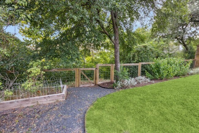 Building Photo - 6814 Langston Dr