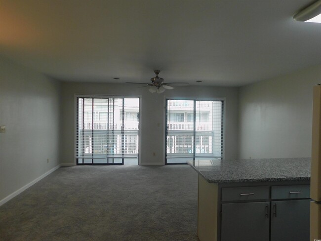 Building Photo - 3700 Golf Colony Ln