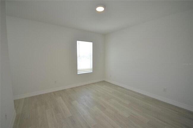 Building Photo - 272 Pelton Cir