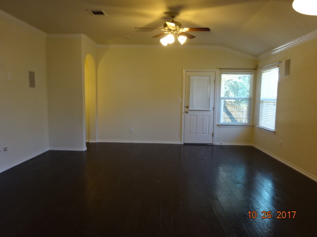 Building Photo - 3700 Rusack Dr