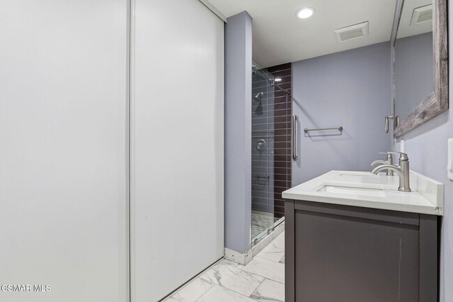Building Photo - 30845 Catarina Dr