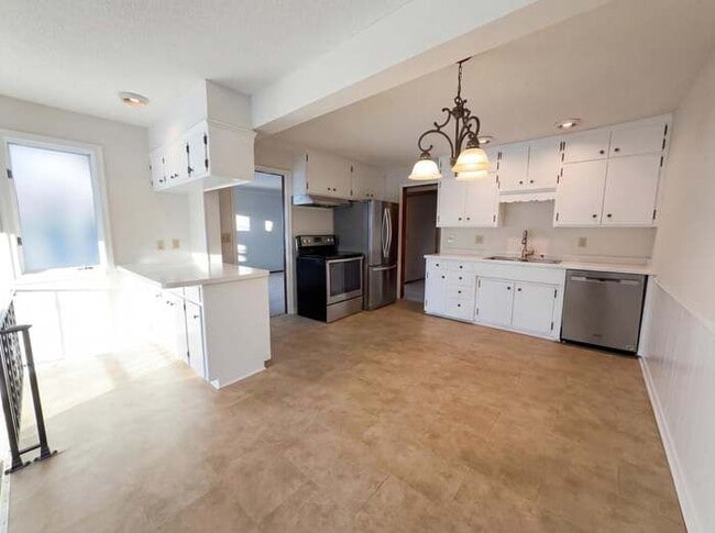 Building Photo - 973 Bidwell St