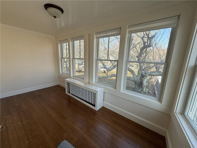 Building Photo - 1 Bartlett Ct