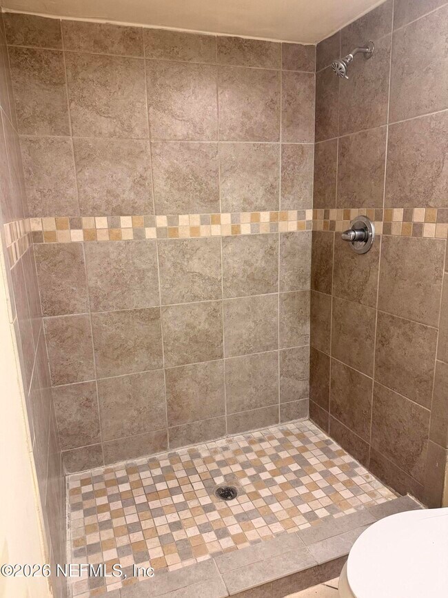 Building Photo - 7623 Indian Lakes Dr