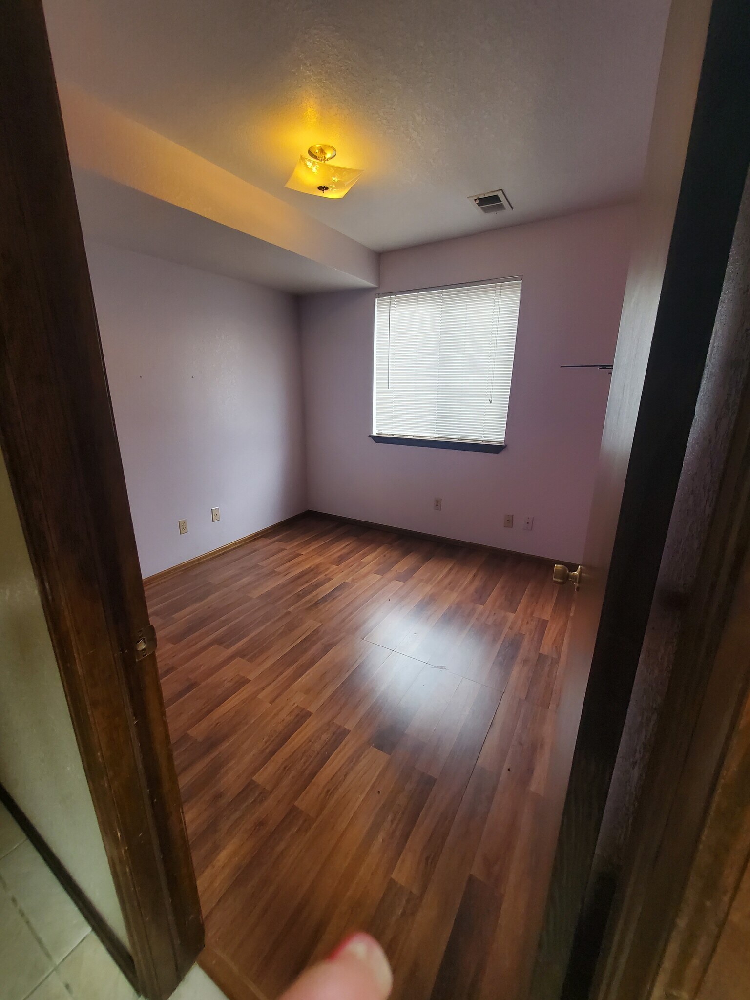 Office / Den - 1078 N Pond Dr