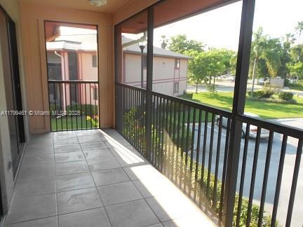Building Photo - 9704 S Belfort Cir