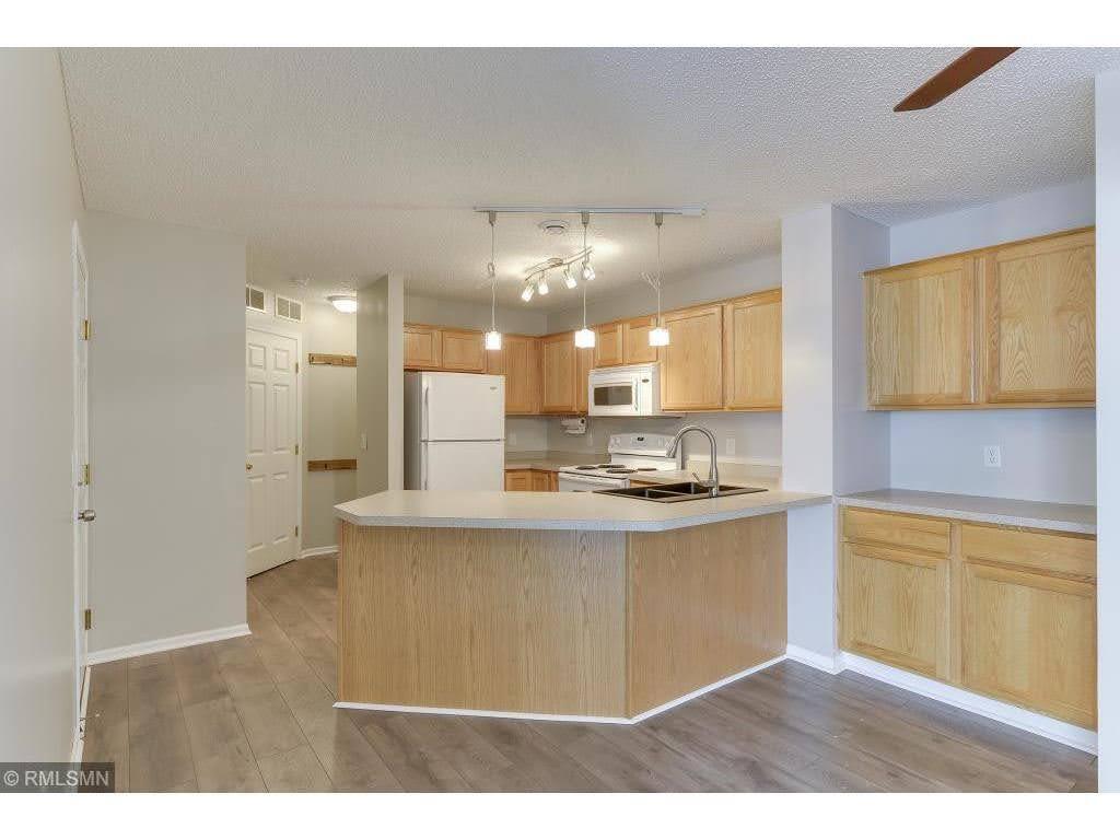 Building Photo - 2597 Yellowstone Dr