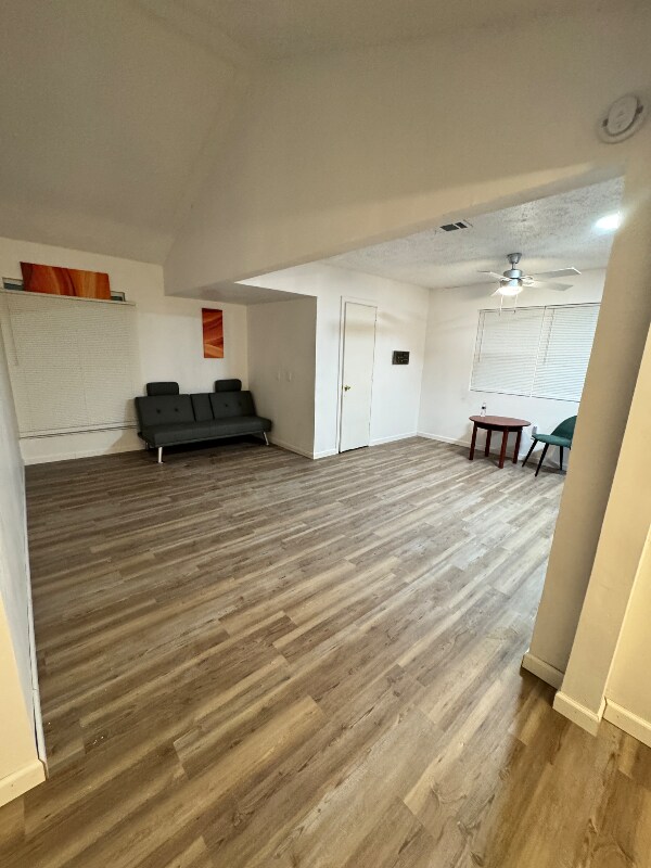 Building Photo - 21315 Carisbrook Ln