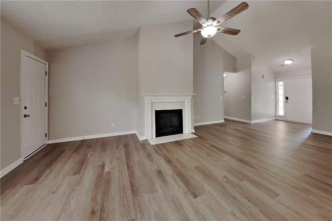 Building Photo - 1096 Sham Pointe Dr
