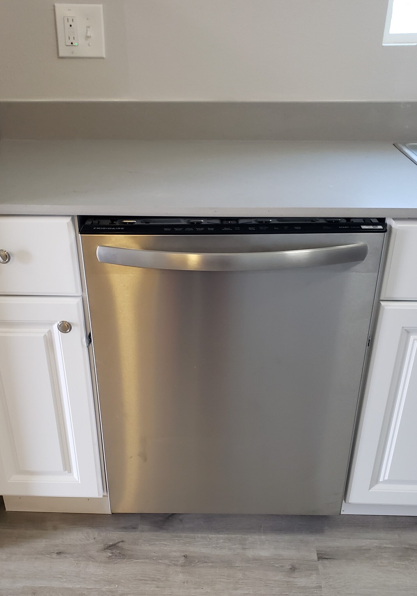 Building Photo - 745 5th St