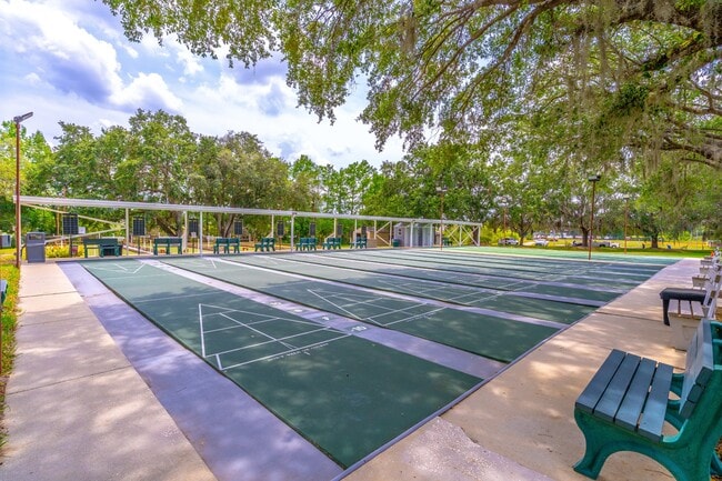 Building Photo - 3741 Woodleaf Ct