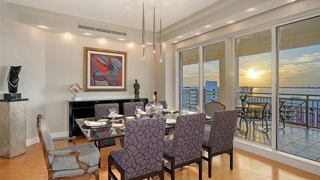 Building Photo - 35 Watergate Dr